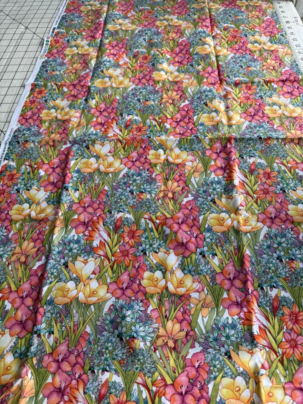 Floral Quilting Cotton Fabric Joy Hall Springs Creative 1+ Yard Bright Flowers - Picture 9 of 10